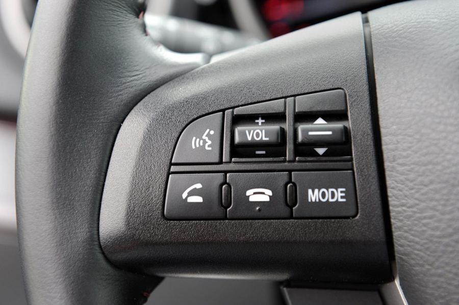  Mazda3 Mazdaspeed 2010 года  (фото 27 из 108)